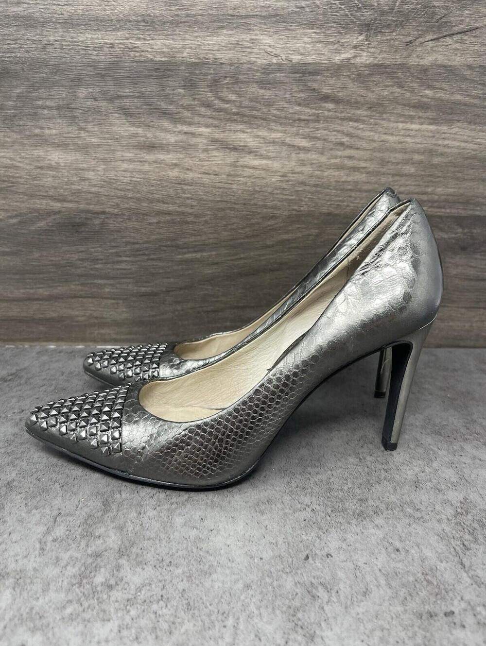 Michael Kors Stiletto Heels Womens Size 6.5 Silver Snakeskin Studded